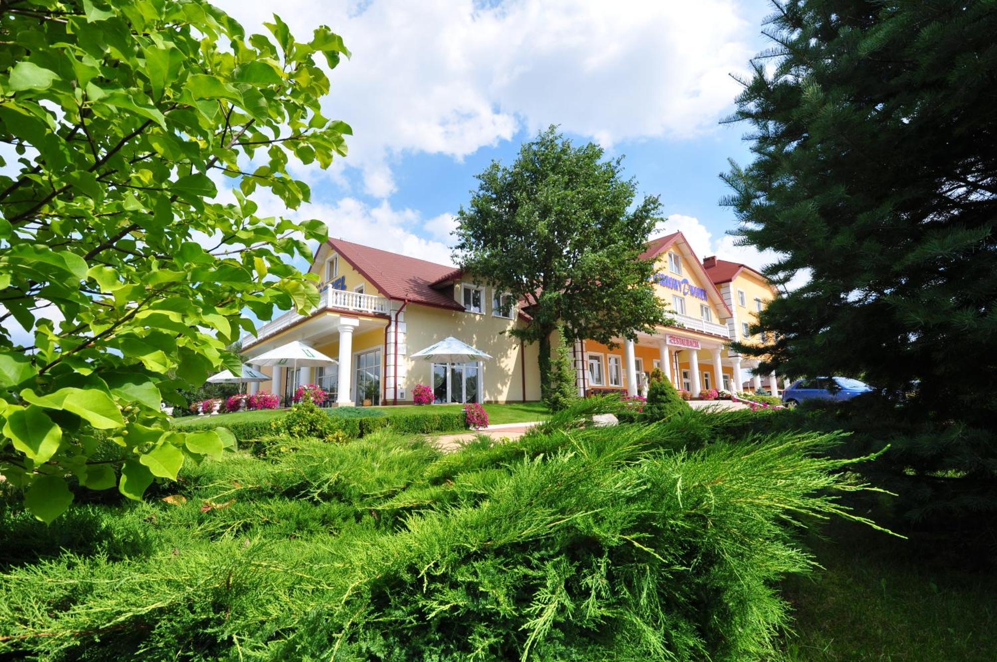 Hotel Chabrowy Dworek Teresin Exterior foto